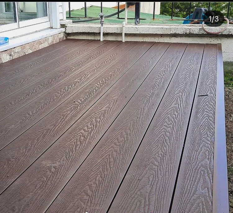 Zemin Deck